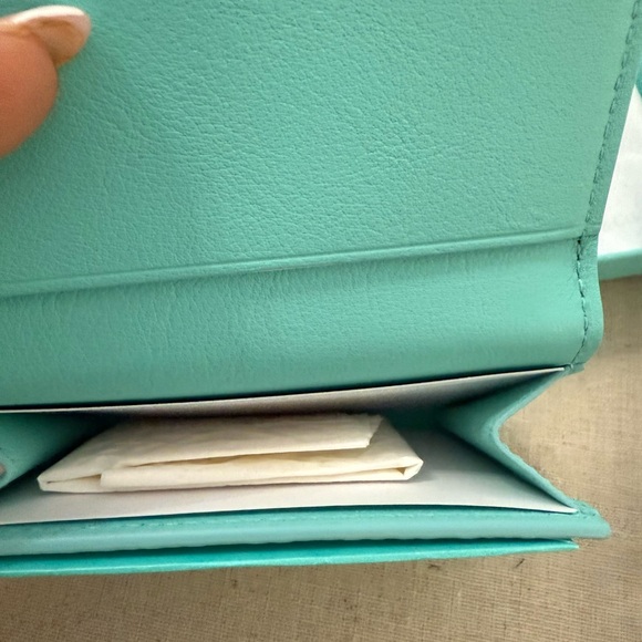 Tiffany & Co Wave Leather Card Case mini Wallet new - Picture 4 of 7